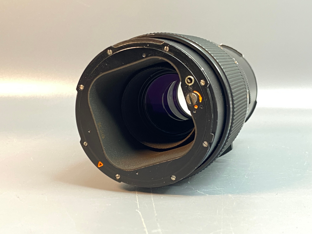 Hasselblad Carl Zeiss Sonnar T* 250mm f/5.6 C Synchro-Compur