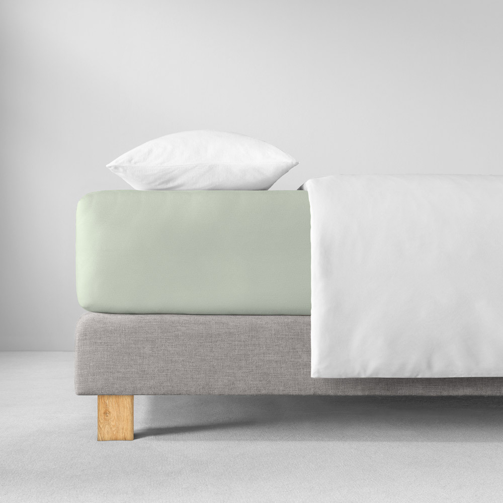 Простыня на резинке 100x200 Estella 565 verde светло-зеленая