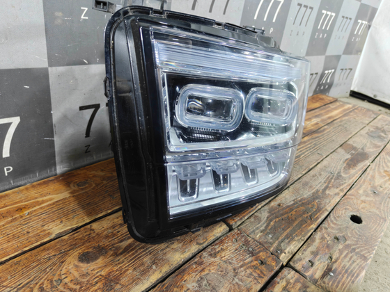 Фара левая LED Tank 500 21-нв Б/У Оригинал 4121104XKV3AA