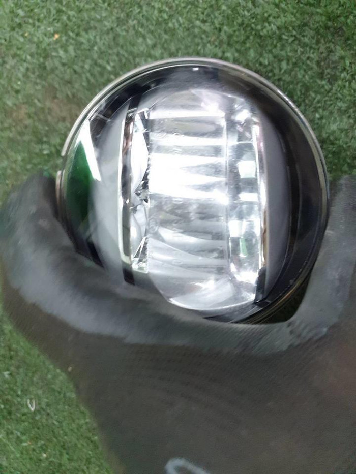 ПТФ правая Toyota Land Cruiser Prado 150 (2017-н.в.) LED