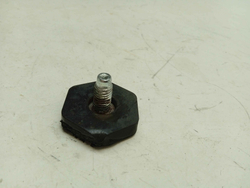 RST703D кт169 Ножка для стиральной машины Hotpoint-Ariston RST703D б/у
