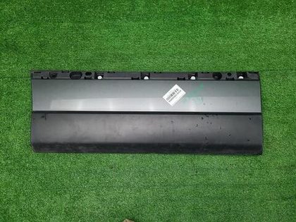 Накладка двери задняя правая RR Vogue 4 L405 12-22