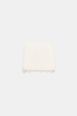ZARA ЮБКА-ШОРТЫ С КРУЖЕВНЫМ НИЗОМ, ЭКРЮ