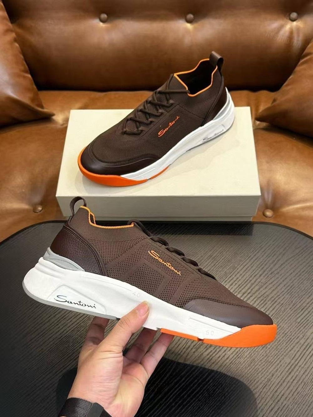 Кроссовки Santoni