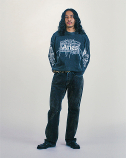 Свитшот Aries Aged Overlord Sweatshirt