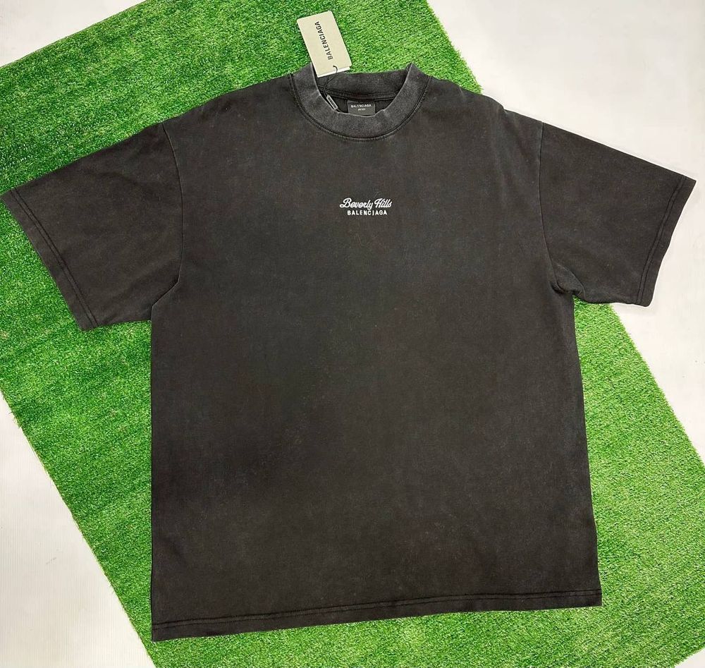 Футболка Balenciaga