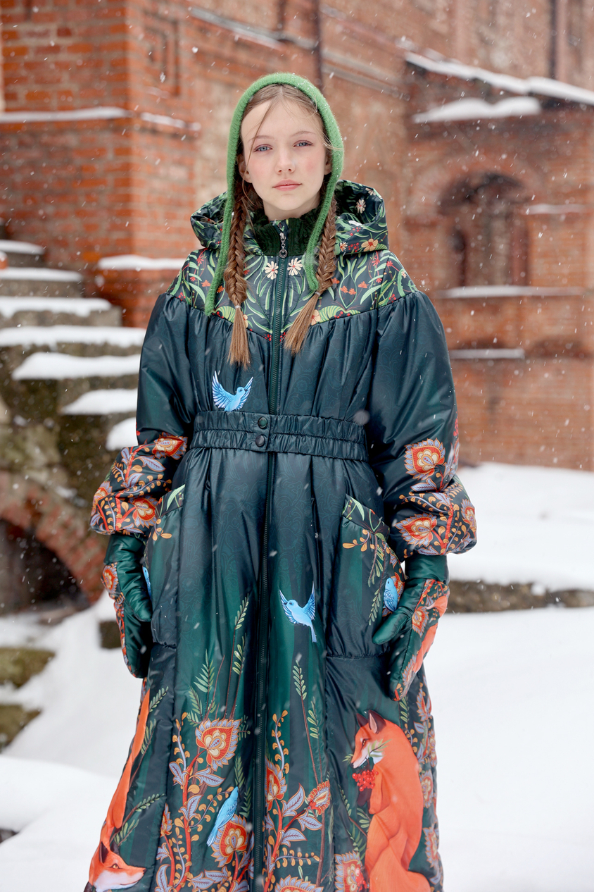 Coat "Honey raf. Foxes in snowdrops"