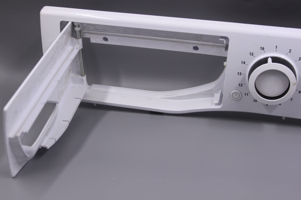Пластик стиральной машины Hotpoint NSS 6015 W RU