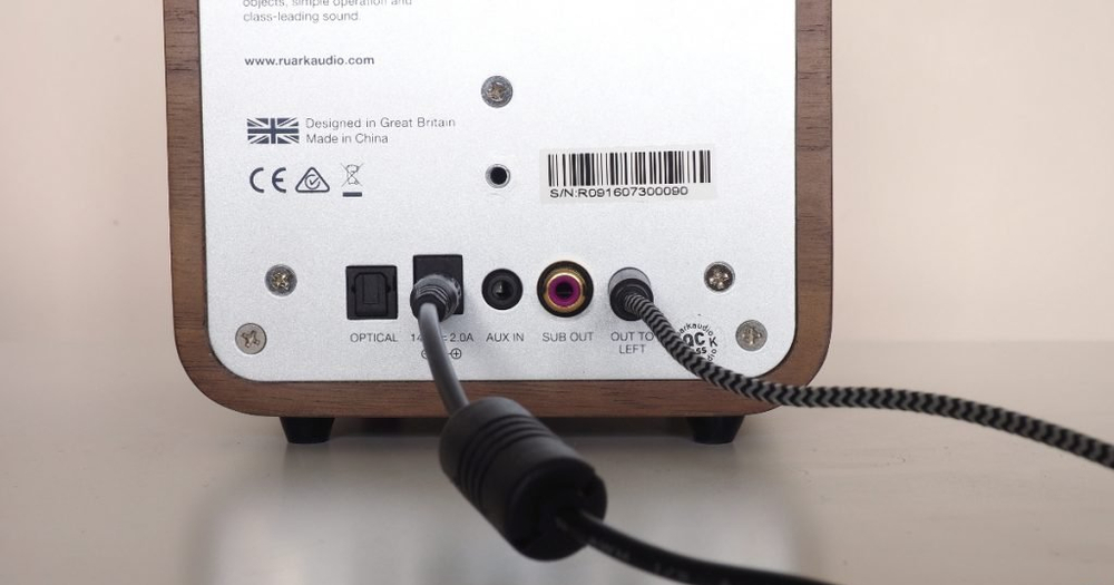 Ruark MR1 Mk2 Rich Walnut активная беспроводная полочная акустическая система (пара)