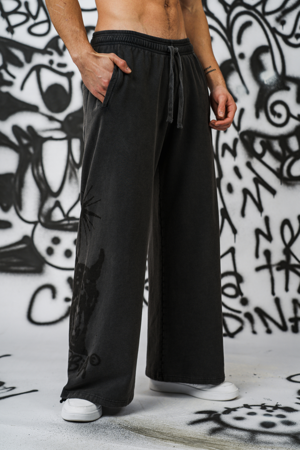 Брюки NEBBIA x Sexsdreams Unisex Wide-Leg Sweatpants 812