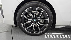 BMW i7 xDrive 60 M sport — 2023