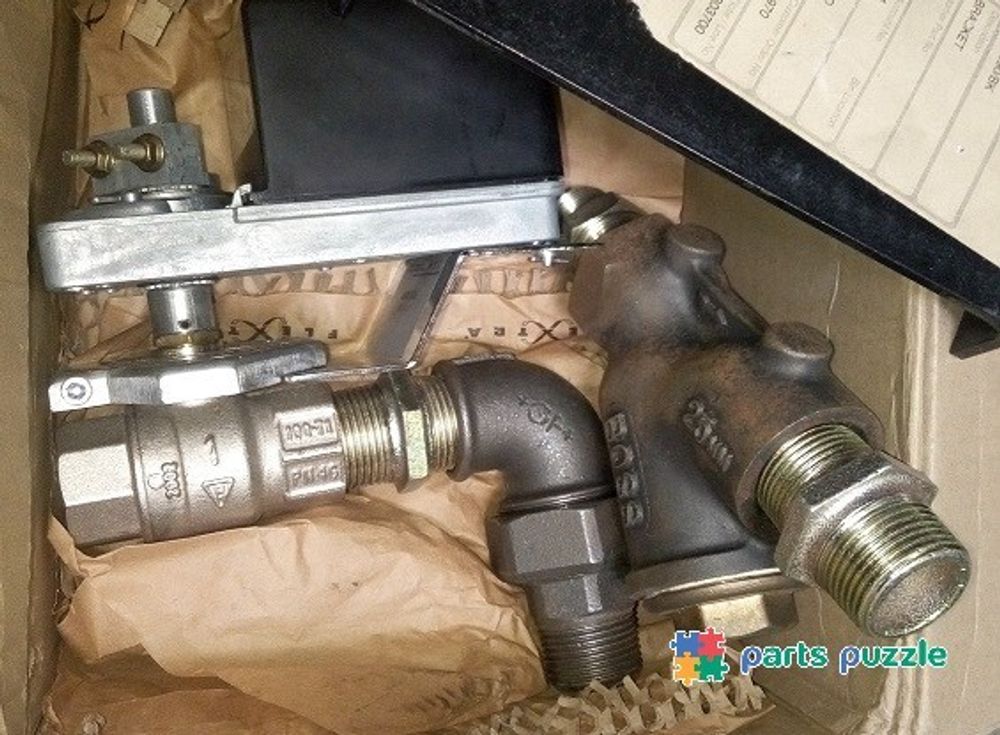 Клапан шаровой для FK2 / FK4 (P200H2/P750/P675) / VALVE MOTOR BALL 1"BSP C/W 24V ACTUATOR АРТ: 596-897 Клапан шаровой для FK2 / FK4 (P200H2/P750/P675) / VALVE MOTOR BALL 1"BSP C/W 24V ACTUATOR АРТ: 596-897