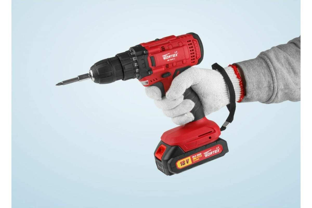 Аккумуляторная дрель-шуруповерт WORTEX LX BD 1820 Li 0329076