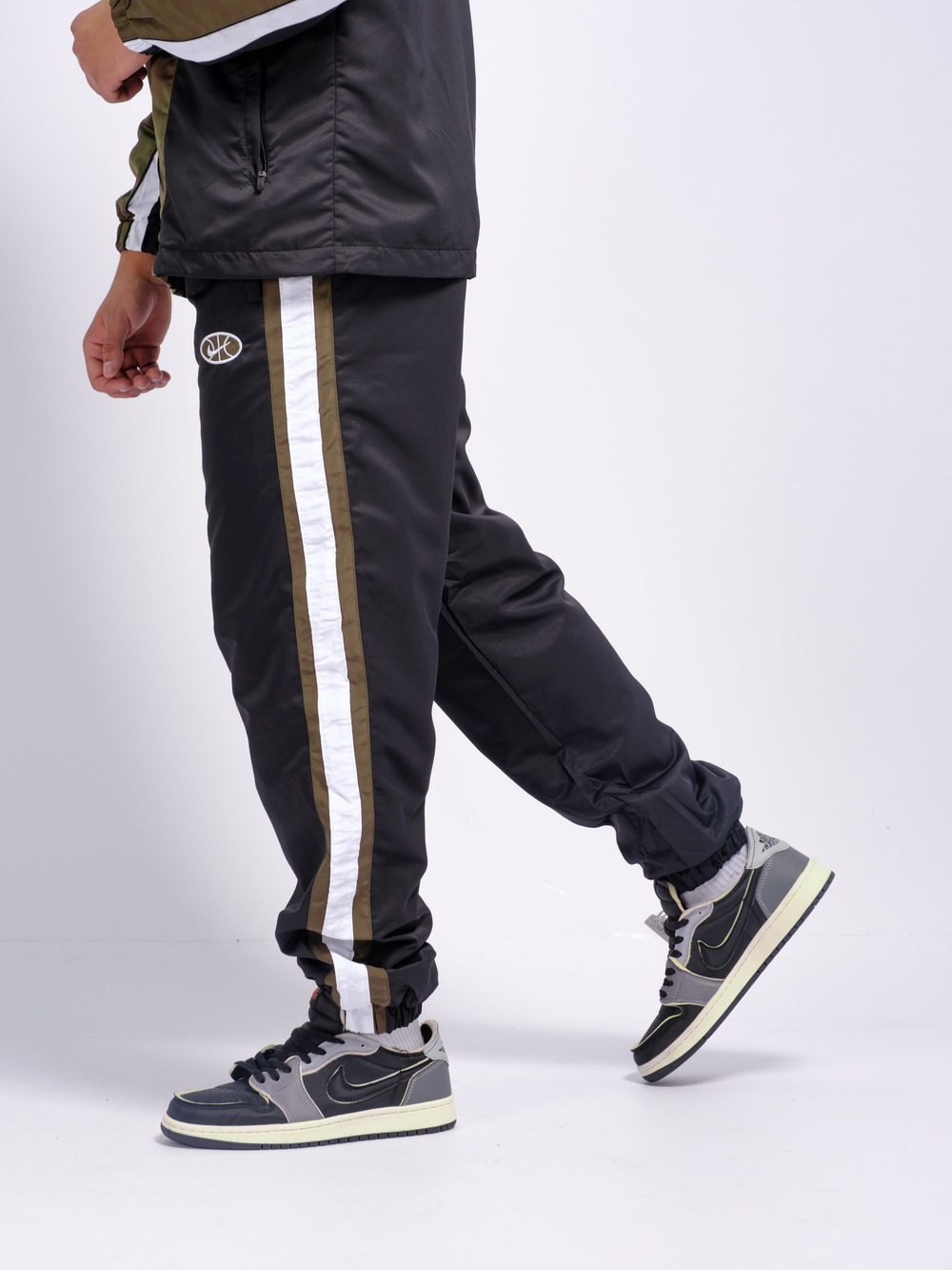Костюм Nike #10522 (хаки)