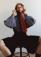 Серая рубашка 