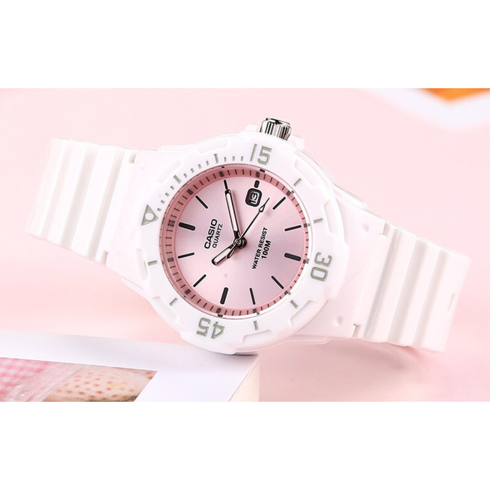 Часы CASIO YOUTHSTANDARD LRW-200H-4E3, LRW-200H-4E3