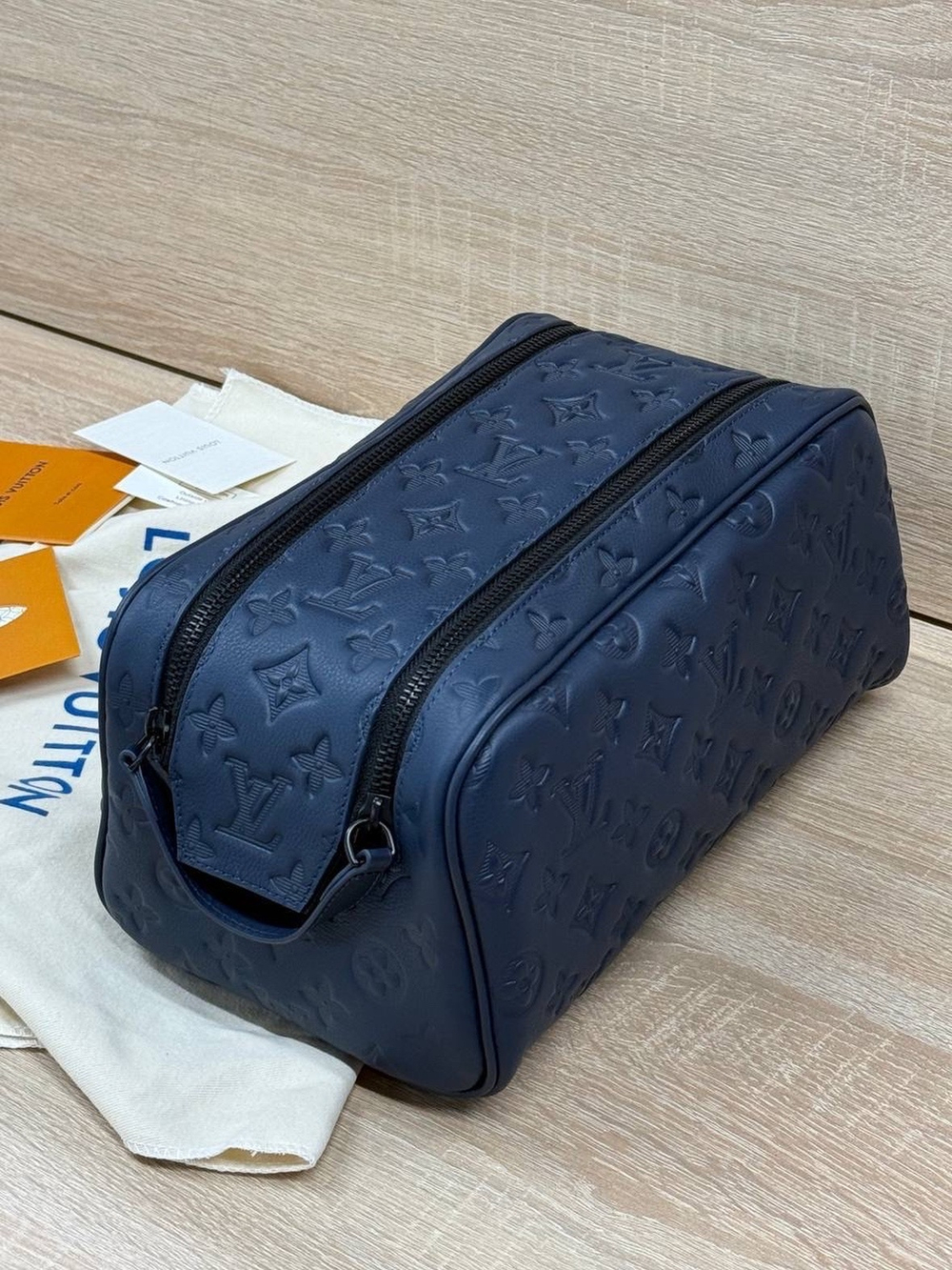 Несессер Louis Vuitton