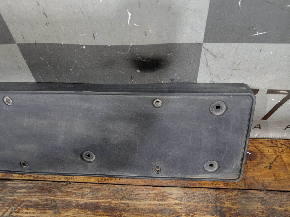 Площадка гос. номера LiXiang L7, L8, L9 23-нв Б/У Оригинал X0128030025