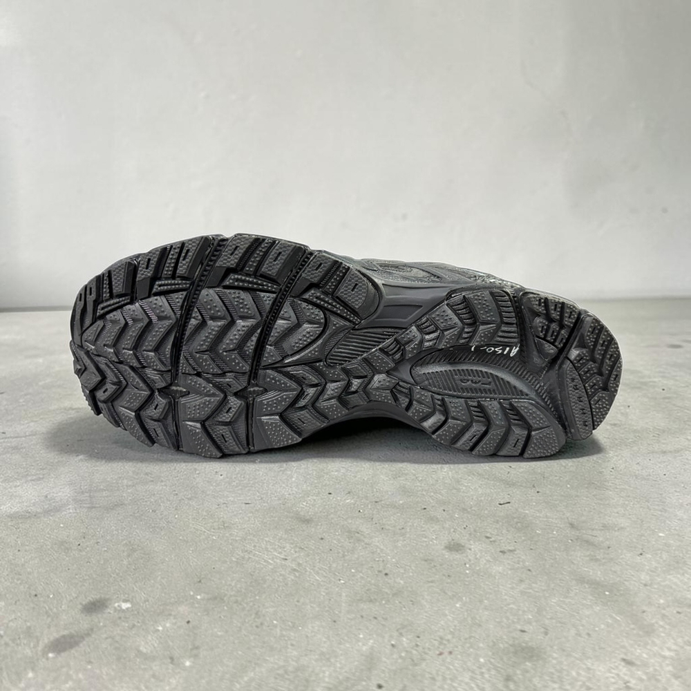 Asics Gel-Kahana 8 Gore-Tex • Black Line White