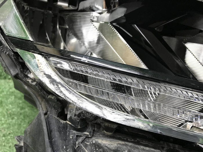 Фара правая VW Polo 6 (2020-2022) LED
