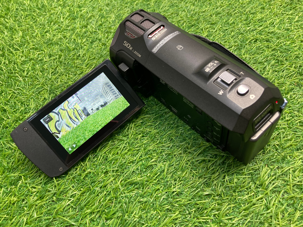 Panasonic HC-V770
