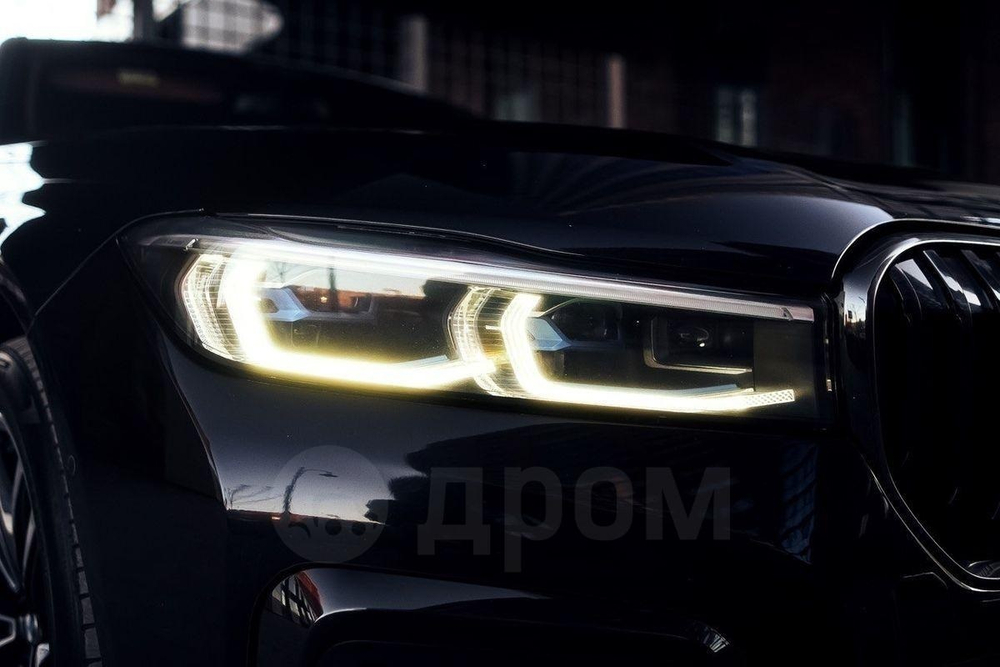 BMW 7-Series, 2019