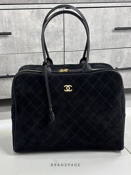 Сумка с ручками чёрная от Chanel BP5-845055