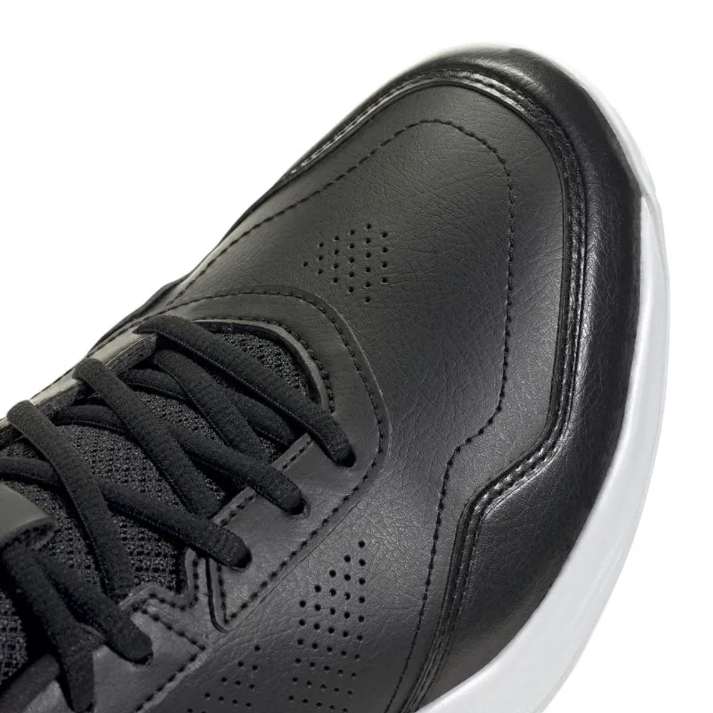 Теннисные кроссовки Adidas GameCourt 3 Synthethic Leather M - core black/core black/footwear white