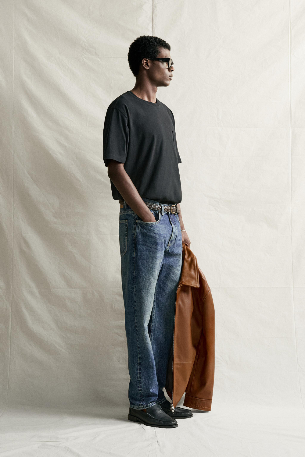 ЛЕГКАЯ ФУТБОЛКА RELAXED FIT — ZARA