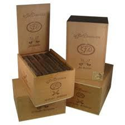 La Flor Dominicana Air Bender Chisel