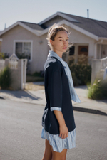 КОРОТКОЕ ПЛАТЬЕ С БАНТОМ И КОМБИНИРОВАННЫМИ ТКАНЯМИ — ZARA