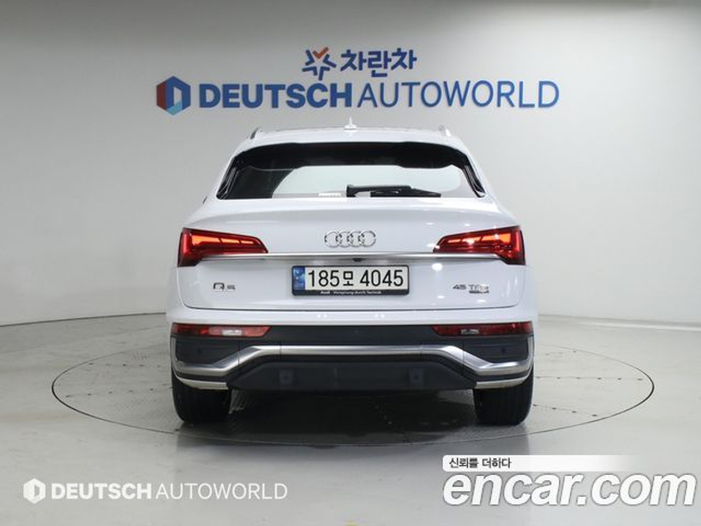 Audi Q5 45 TFSI Quattro Premium Sportback — 2022