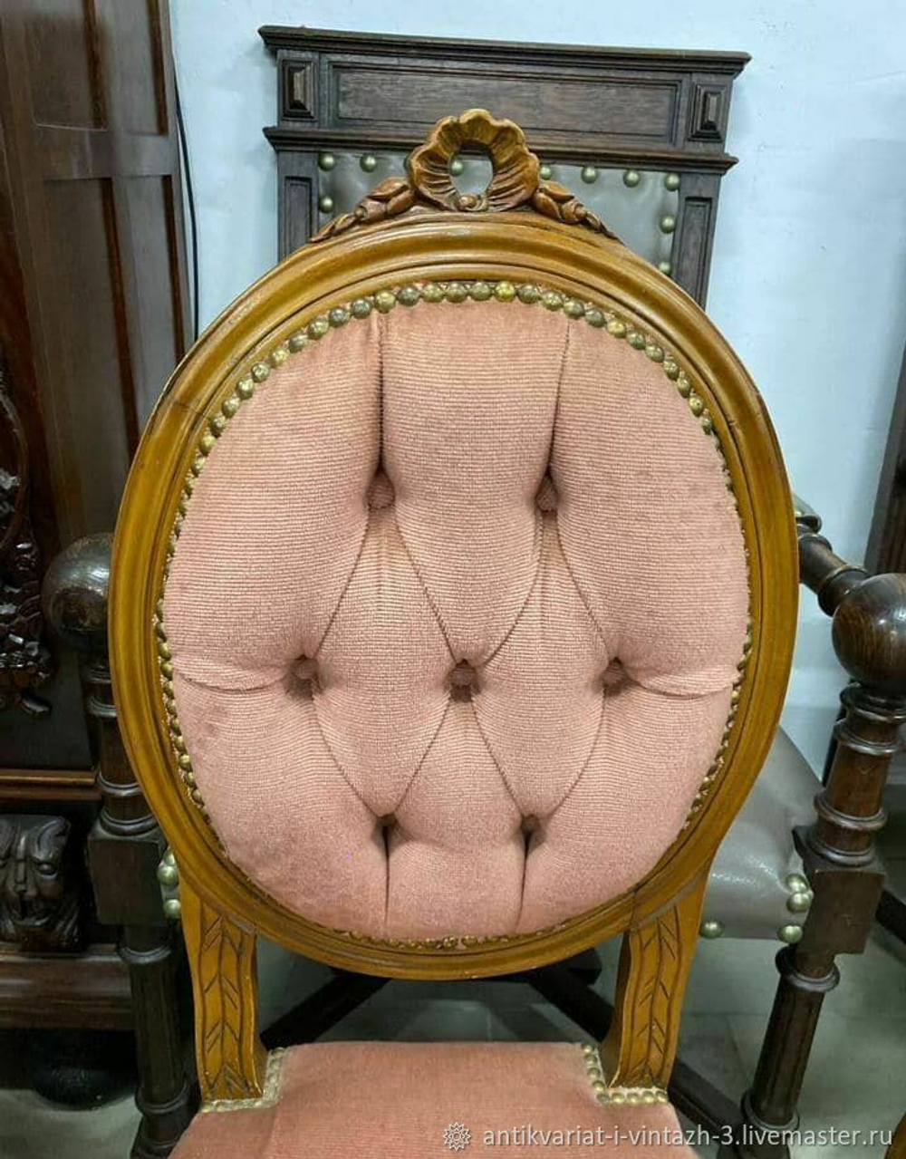 Комплект старинных стульев 6 шт