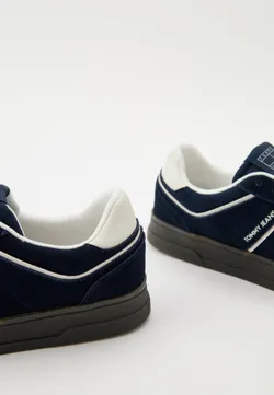 Кроссовки мужские TOMMY JEANS THE GREENWICH SUEDE
