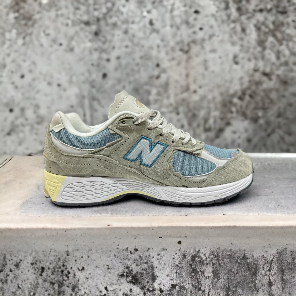 New Balance 2002R • Mirage Gray