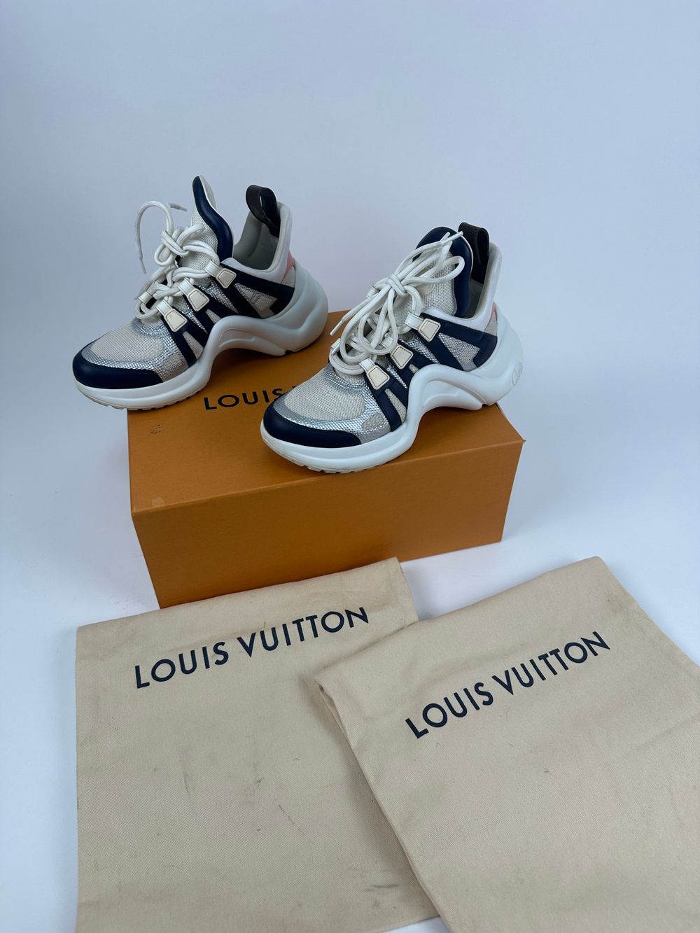 Кроссовки Louis Vuitton