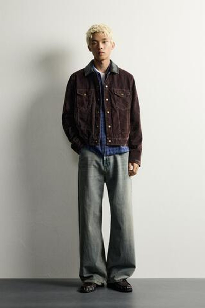 КУРТКА С ФЛОКИРОВАНИЕМ И КОНТРАСТНЫМ ВОРОТНИКОМ — ZARA