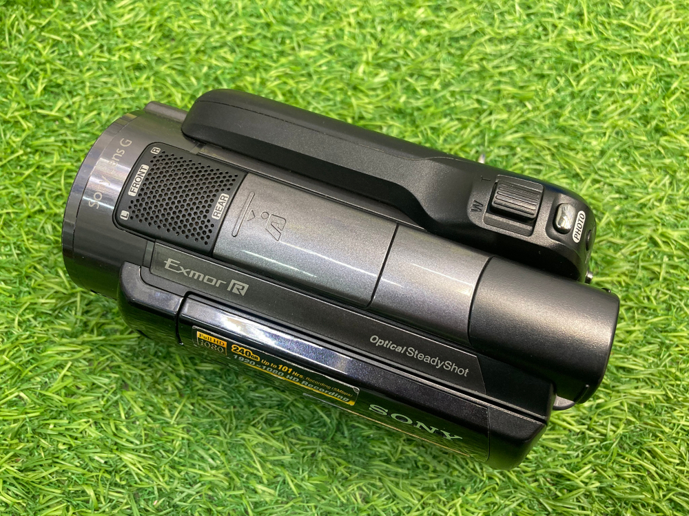 Sony HDR-XR520E