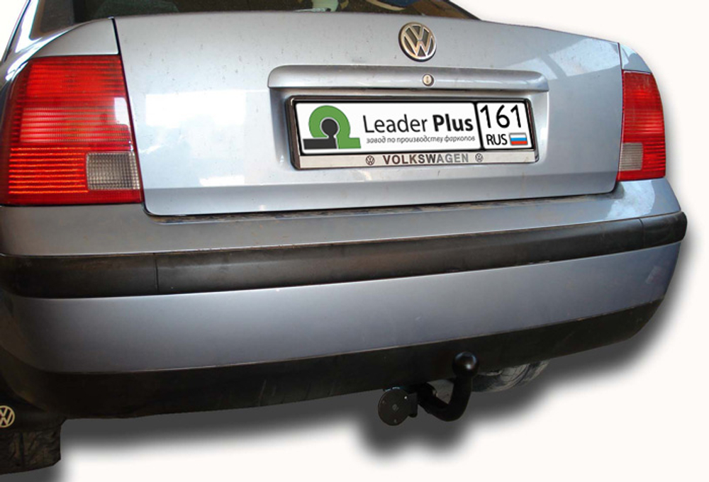 ТСУ для VOLKSWAGEN PASSAT B5 PLUS  (седан) 1996-2005 V115-A
