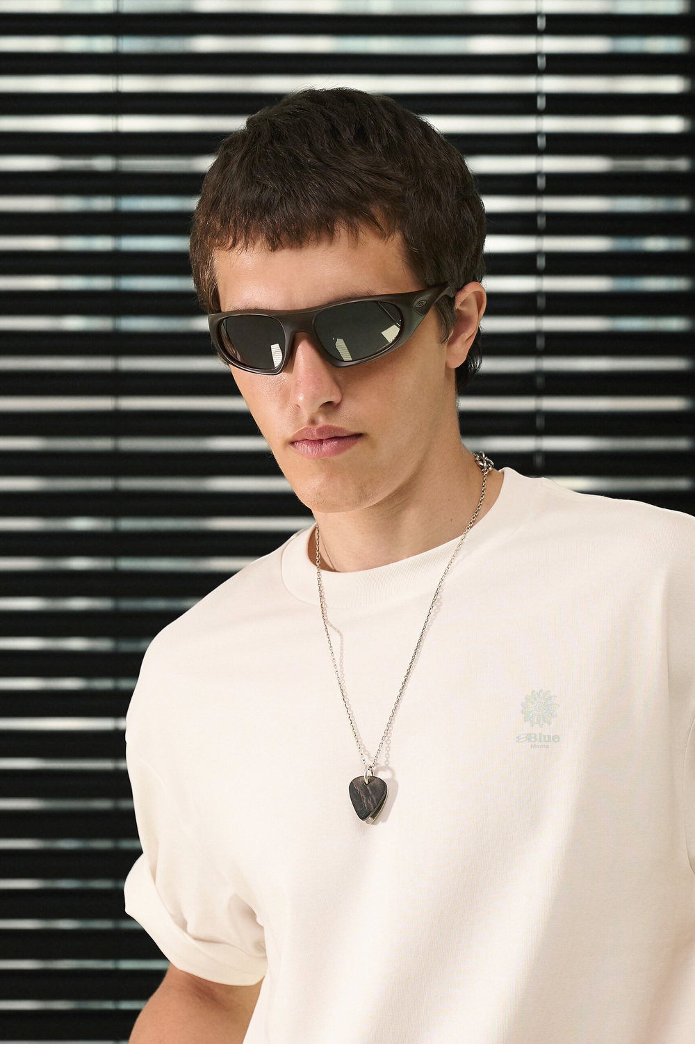 Очки солнцезащитные Oakley Neoforma "Brown"