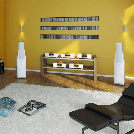 MBL 116 F Piano Black Gold