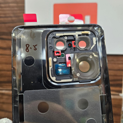 Крышка для Xiaomi 13 Pro - оригинальная задняя керамическая панель (чёрного цвета)