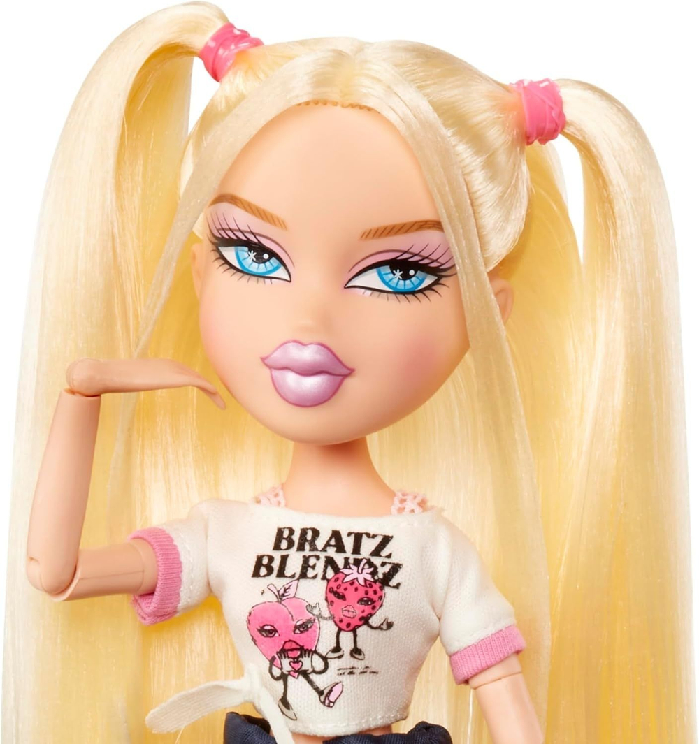 Кукла Братц Stylin' Cloe Хлоя с футболкой