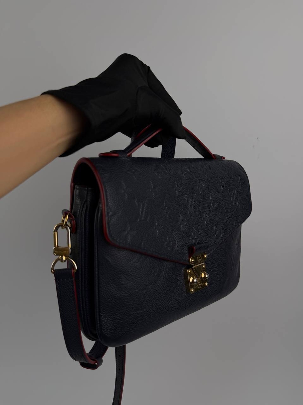Сумка Louis Vuitton Pochette Metis