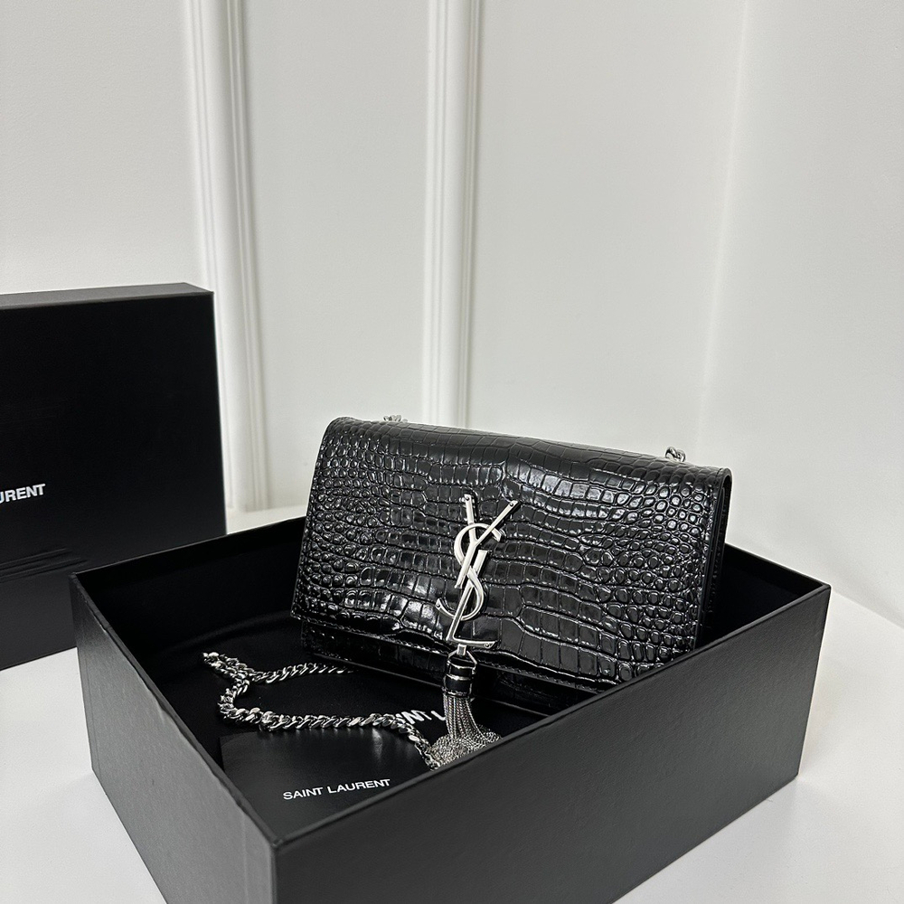 KATE SMALL ИЗ КОЖИ С ТИСНЕНИЕМ КРОКОДИЛА