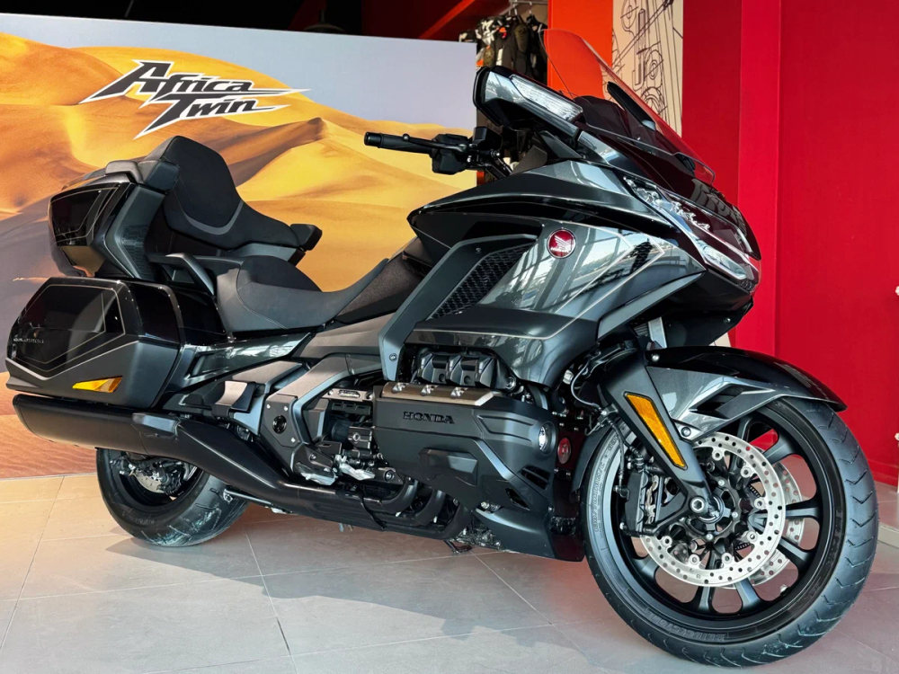 Honda GL 1800 Gold Wing, 2026 с полным НДС