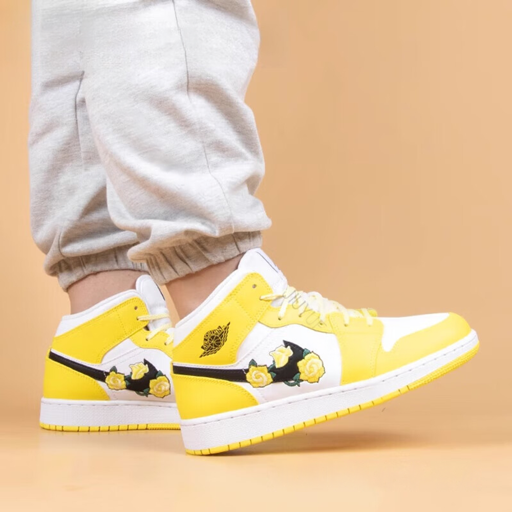 Jordan 1 Mid Dynamic Yellow Floral GS
