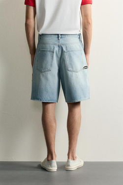 ZARA ДЖИНСОВЫЕ ШОРТЫ RELAXED FIT С НАШИВКАМИ, СИНИЙ