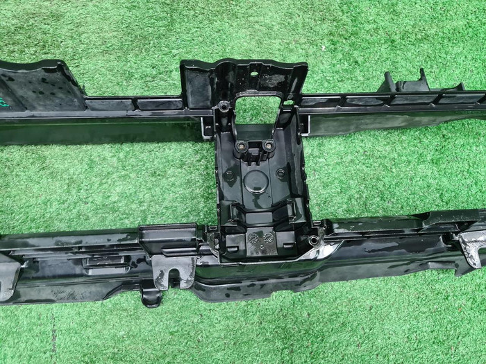 Воздуховод радиатора BMW 4er G22 (2020-н.в.)