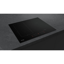 Индукционная варочная панель Hisense HIC6422BSC